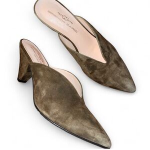 Brenda Zaro Women's Green Suede Shoes in Military/ Size 38.5